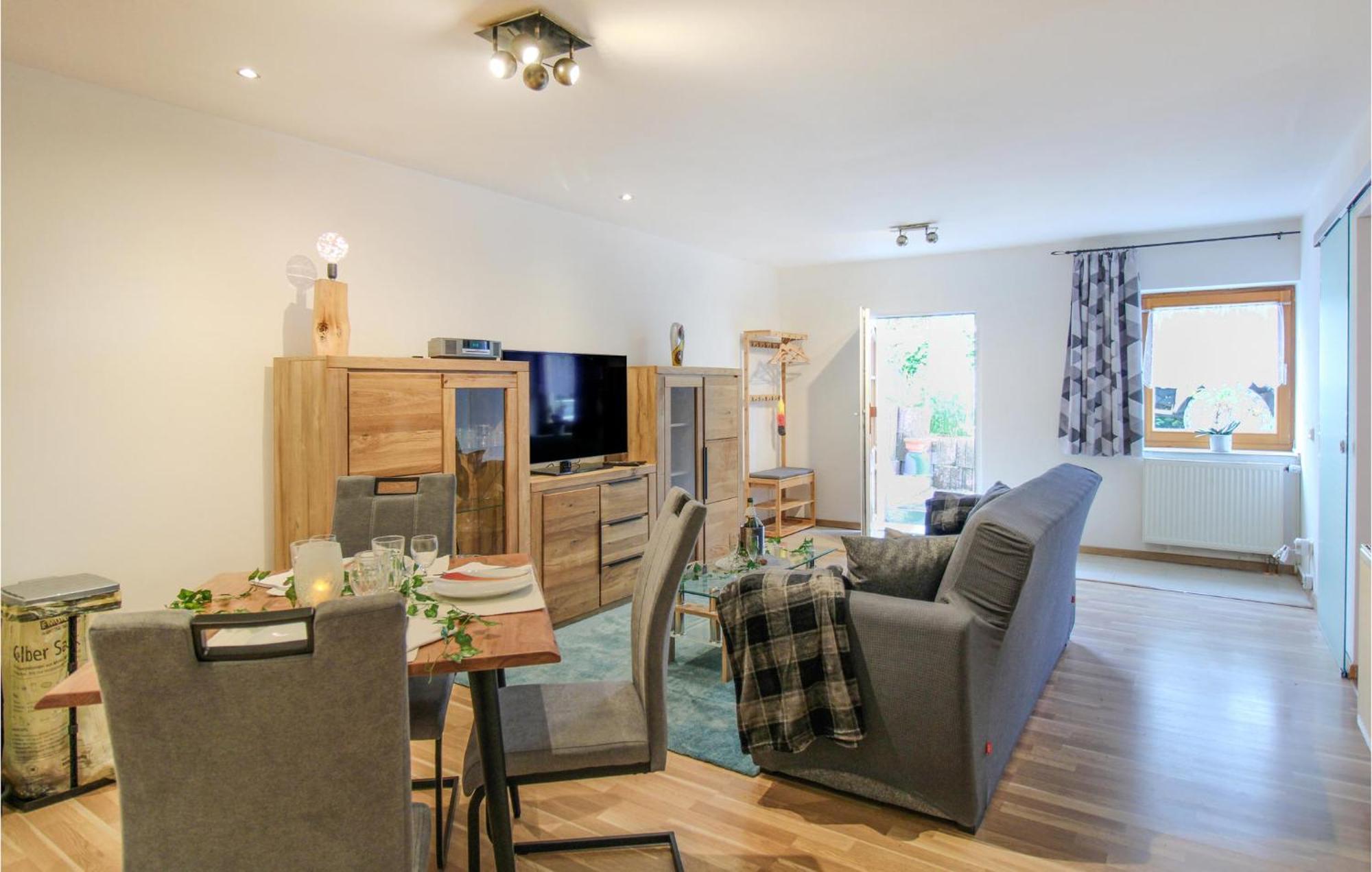 Stunning Apartment In Deggingen With Wifi Extérieur photo