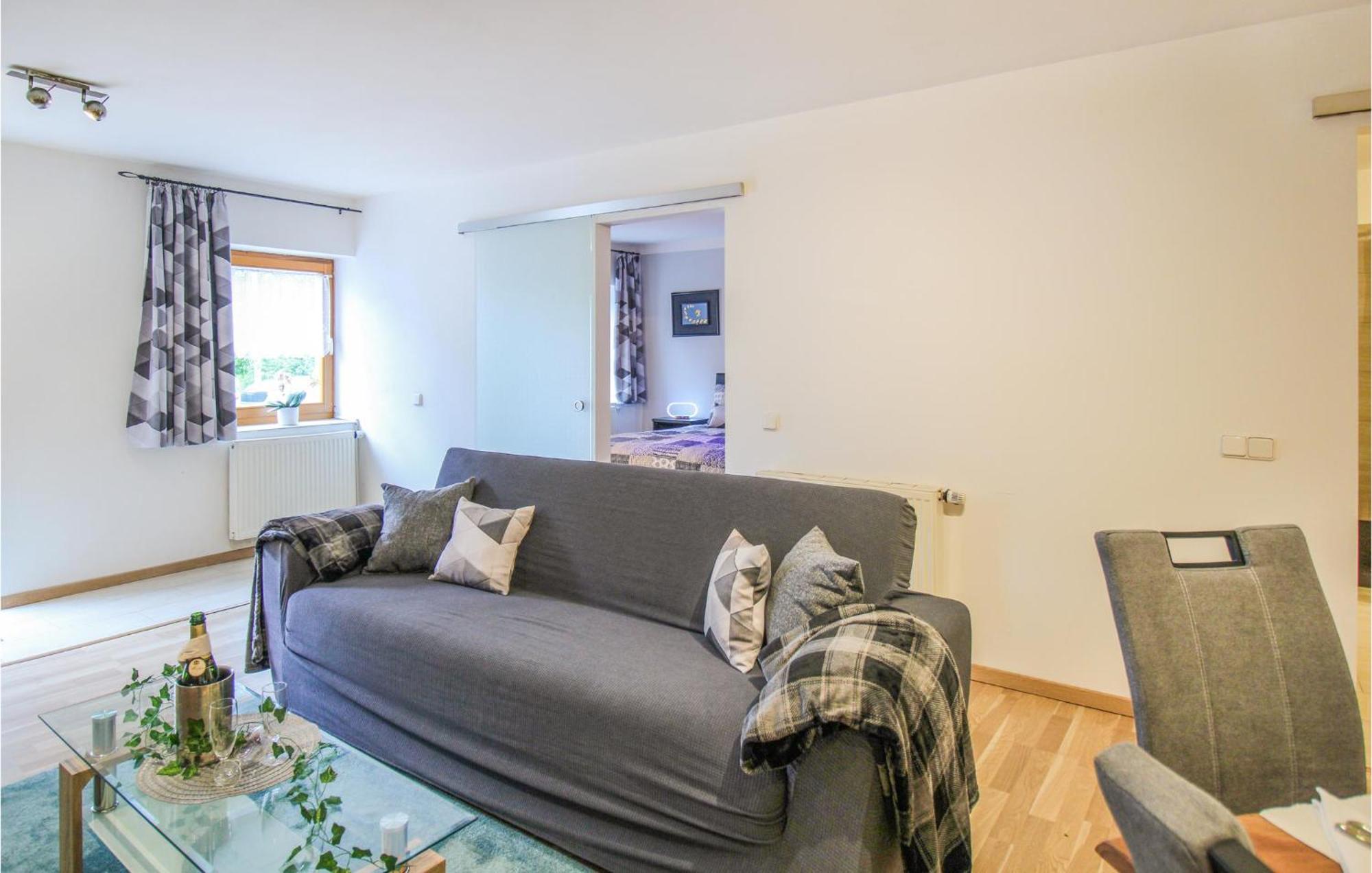Stunning Apartment In Deggingen With Wifi Extérieur photo